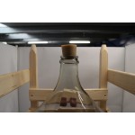 Bouteille T/S 'SCHWILCH' 25 litres, avec cage bois y compris bouchon avec 2 boules en verre Bouteille T/S 'SCHWILCH' 25 litres, avec cage bois y compris bouchon avec 2 boules en verre
